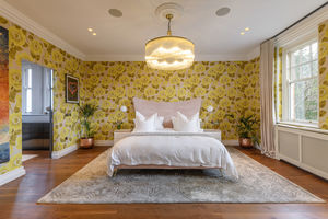 Photo 10- click for photo gallery